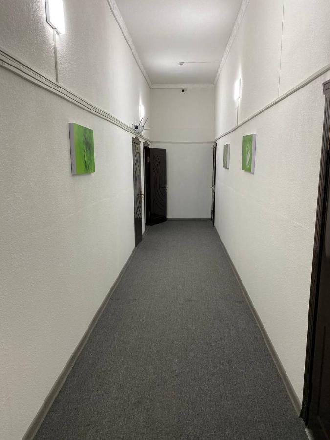 Green Apple Guest House Tashkent Ngoại thất bức ảnh